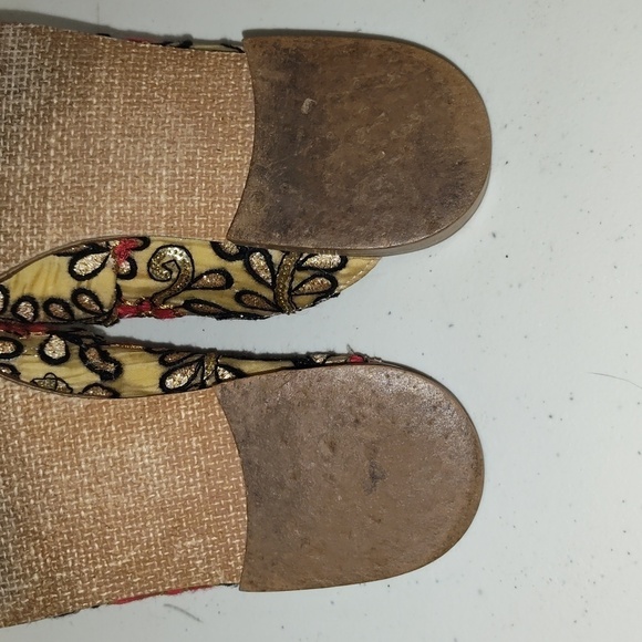 Free People gold and red Embroidered Mules size 38 - Picture 7 of 12